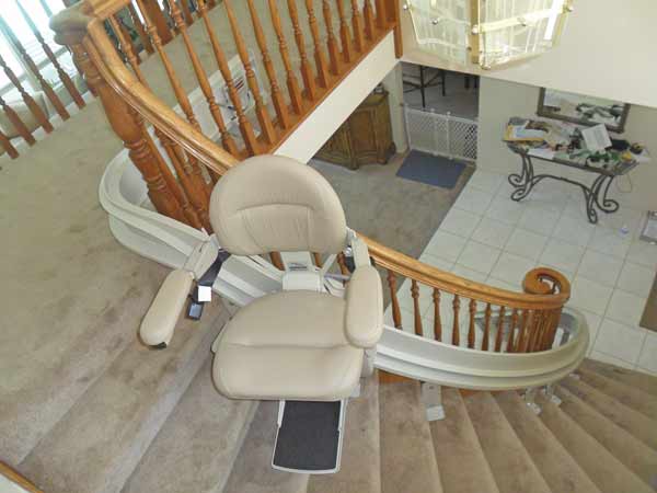 Gamburd Independent Living Solutions is not only the largest dealer of Bruno’s curved stairlifts in the western United States, it is one of the company’s three largest dealers in the entire world.