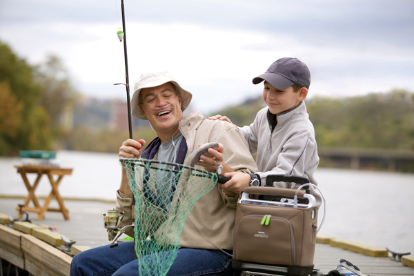 SimplyGo weighs 10 pounds and offers continuous flow/pulse-dose delivery. 