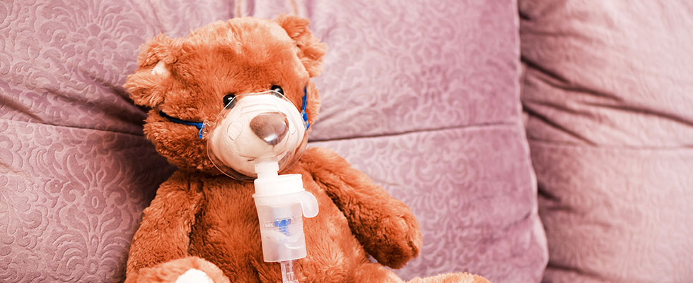 teddy bear using nebulizer